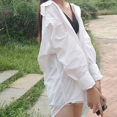黑白模特