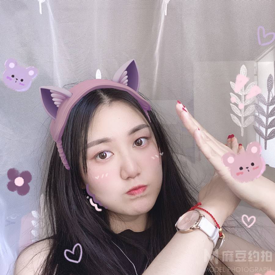 情绪模特