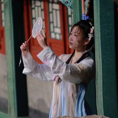 汉服模特