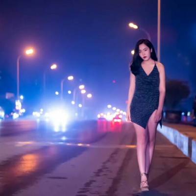 夜景模特