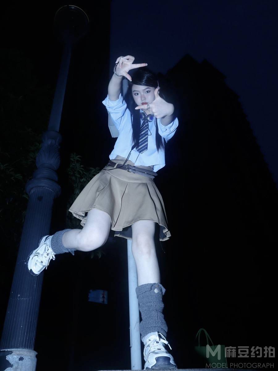 夜景模特