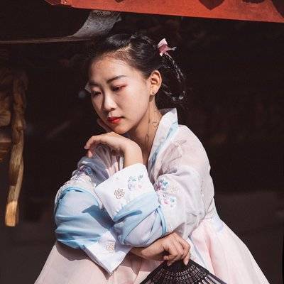 汉服模特