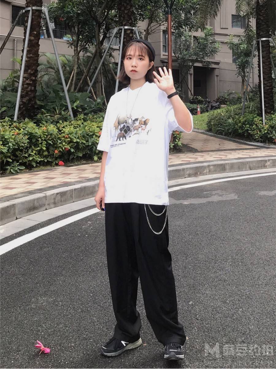 暗黑模特