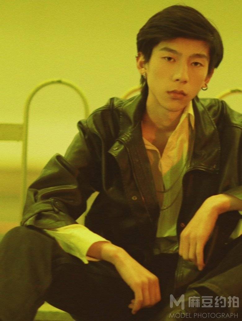 胶片模特