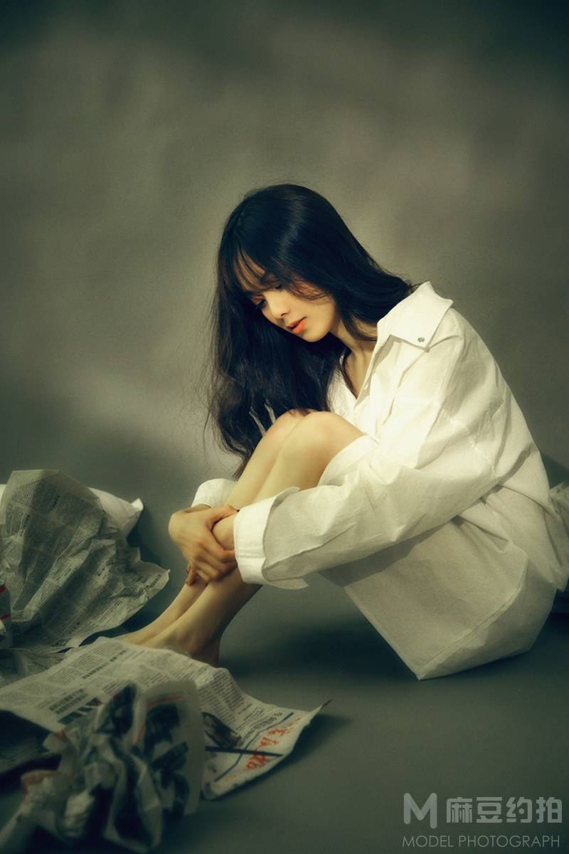 情绪模特