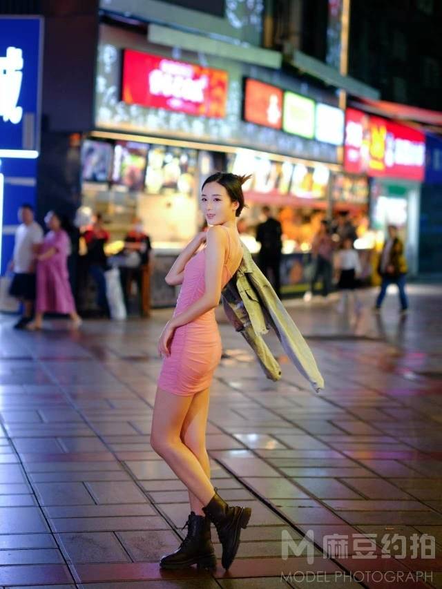 纪实模特