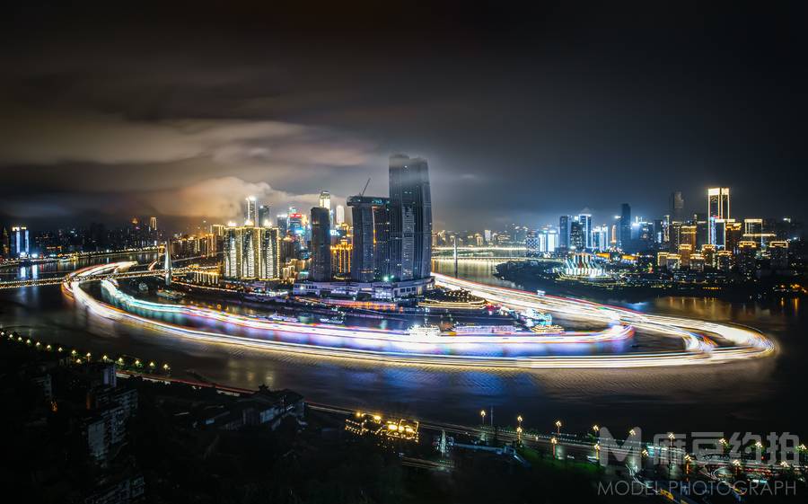 夜景模特