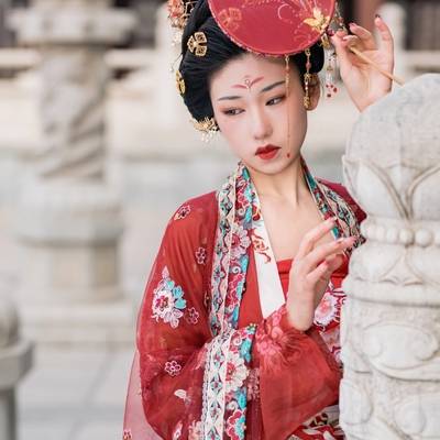 汉服模特
