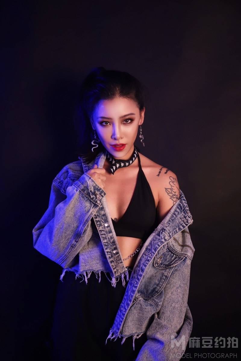 暗黑模特