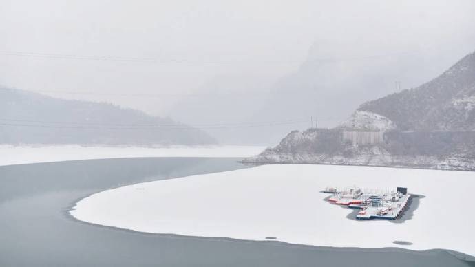 崆峒山水库