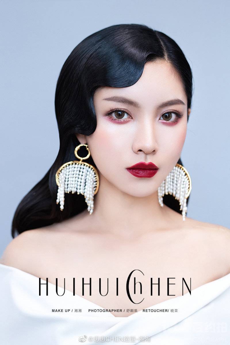 妆容模特
