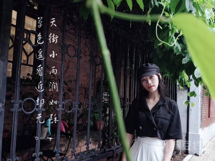 校园模特