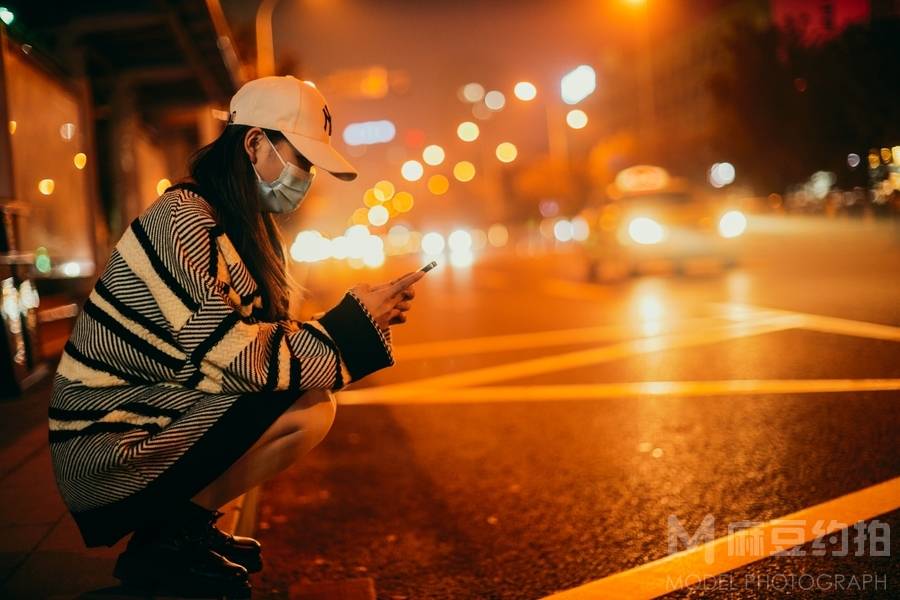 夜景模特