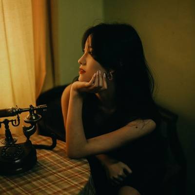 情绪模特