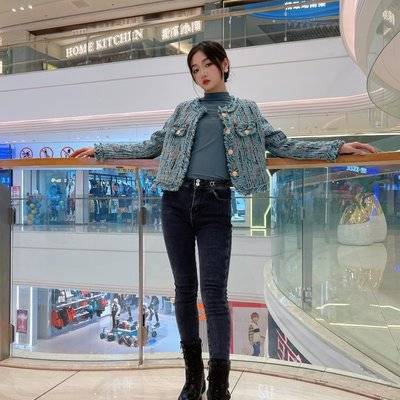 黑白模特