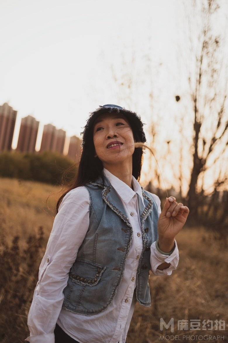 胶片模特