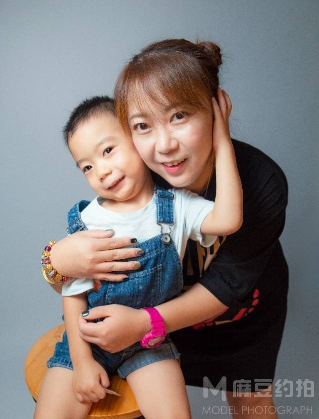 孕照模特