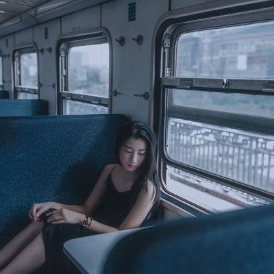 情绪模特