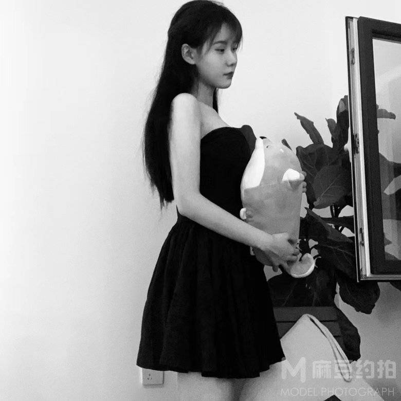 胶片模特