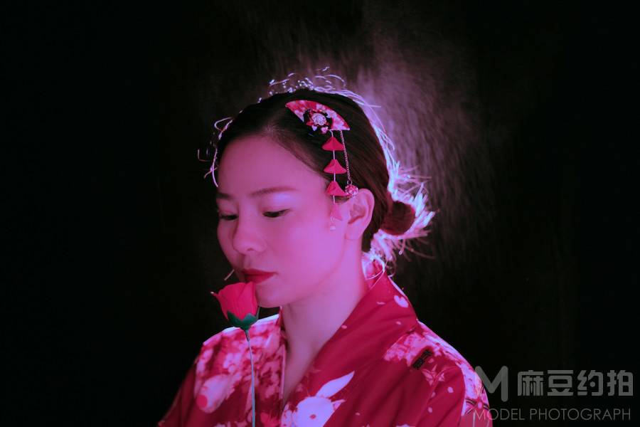 妆容模特