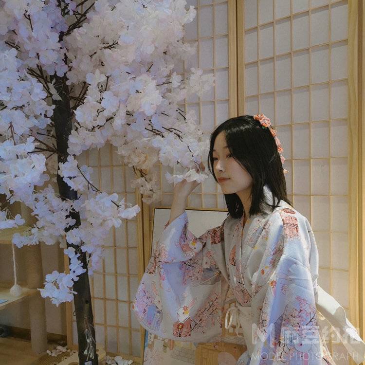 和服模特