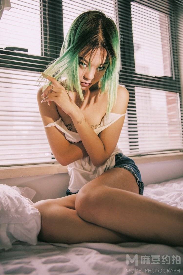 纪实模特