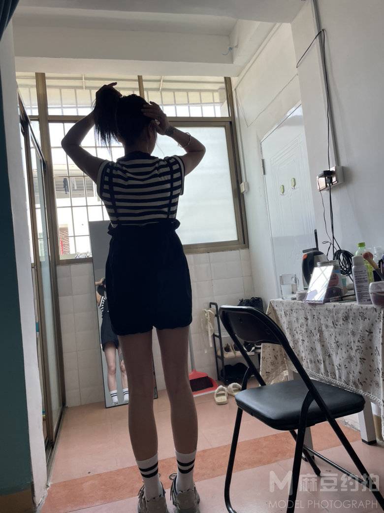 纪实模特