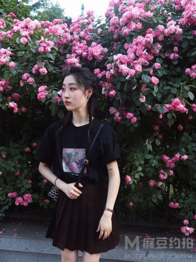 校园模特