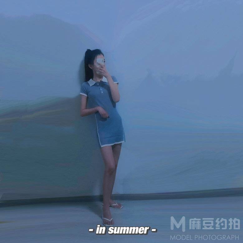 校园模特