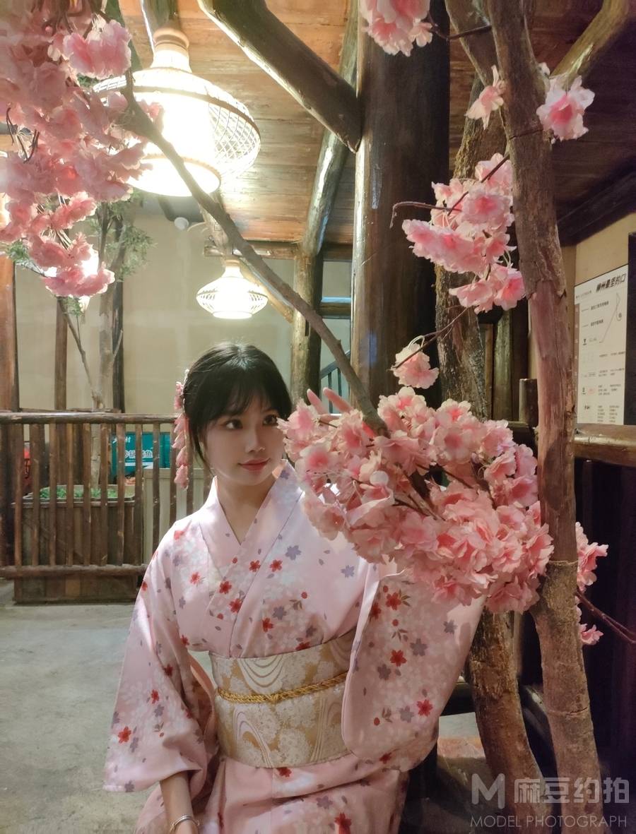 和服模特