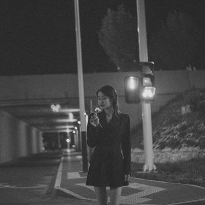 黑白模特