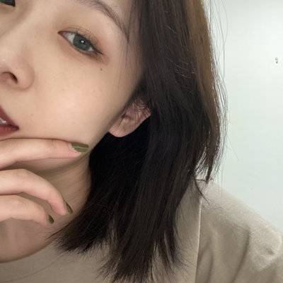 黑白模特