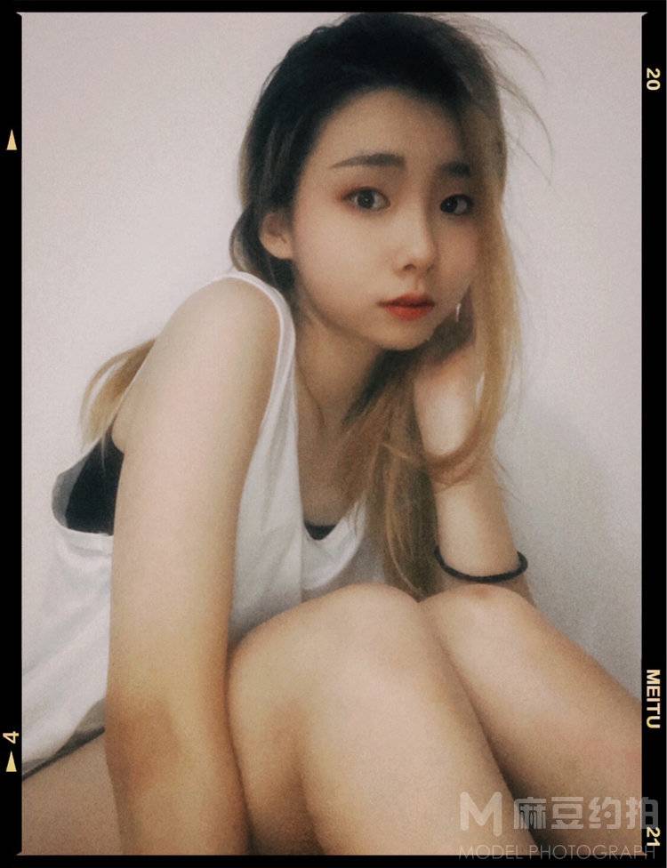 胶片模特