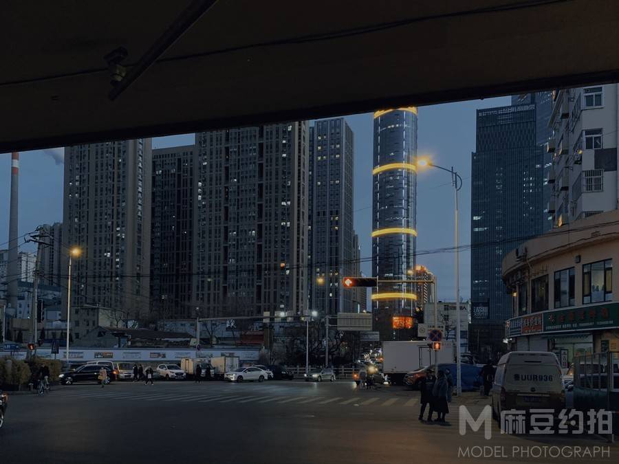 纪实模特