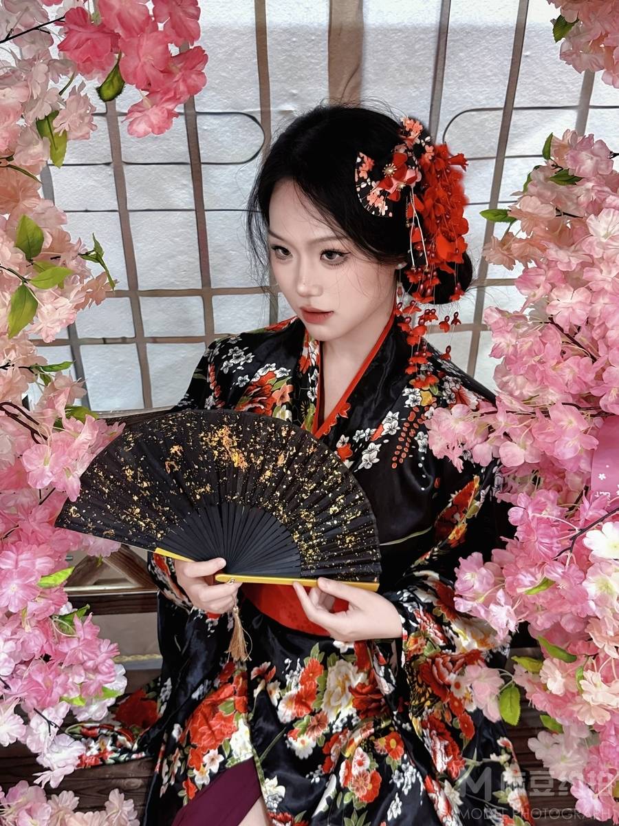 和服模特