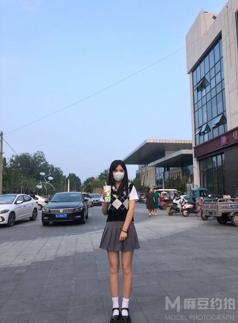 妆容模特