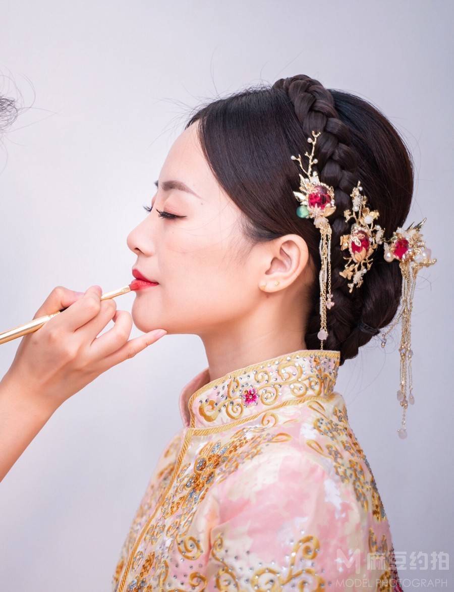 妆容模特