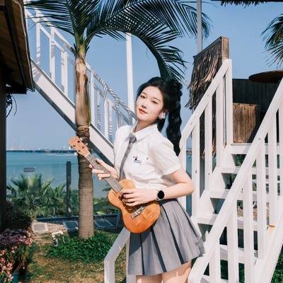 宝丽来模特