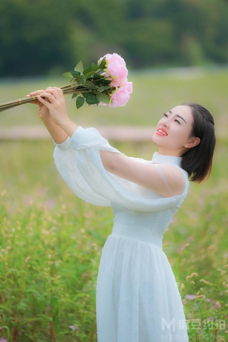 清新模特