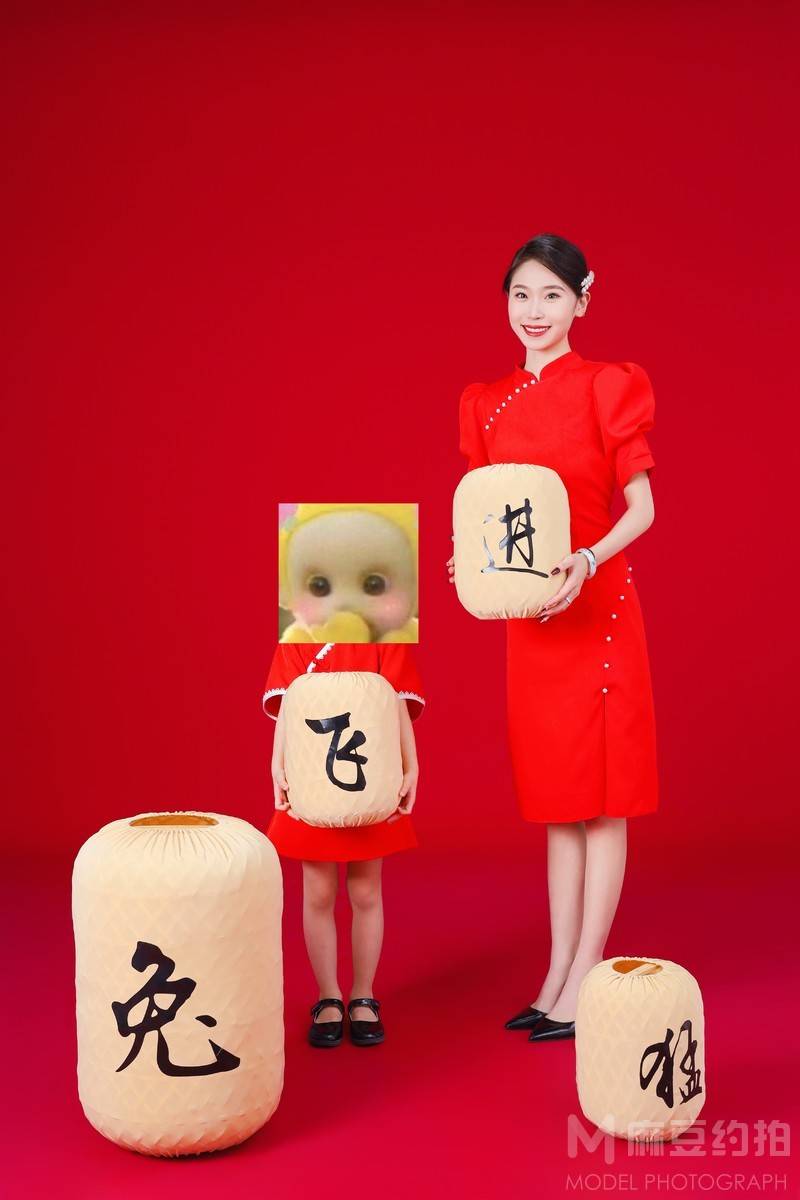 妆容模特