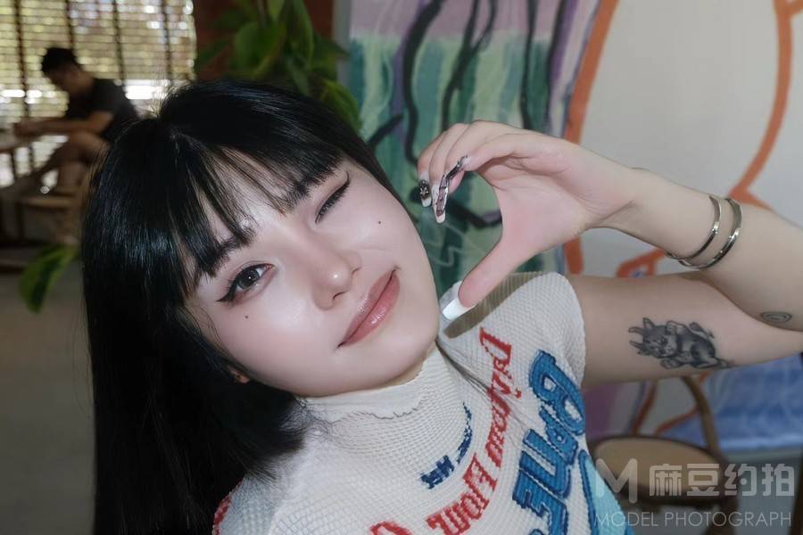 纪实模特