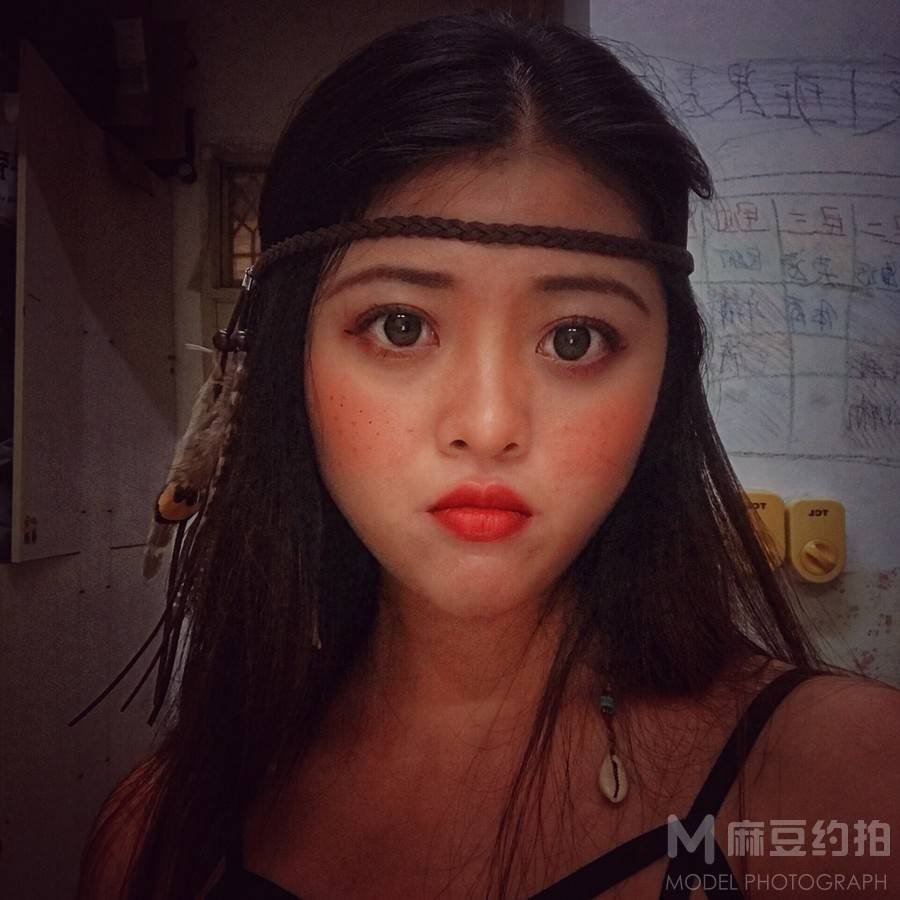 妆容模特