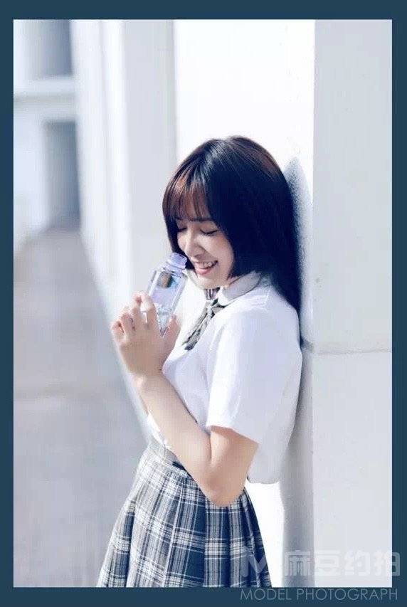 校园模特