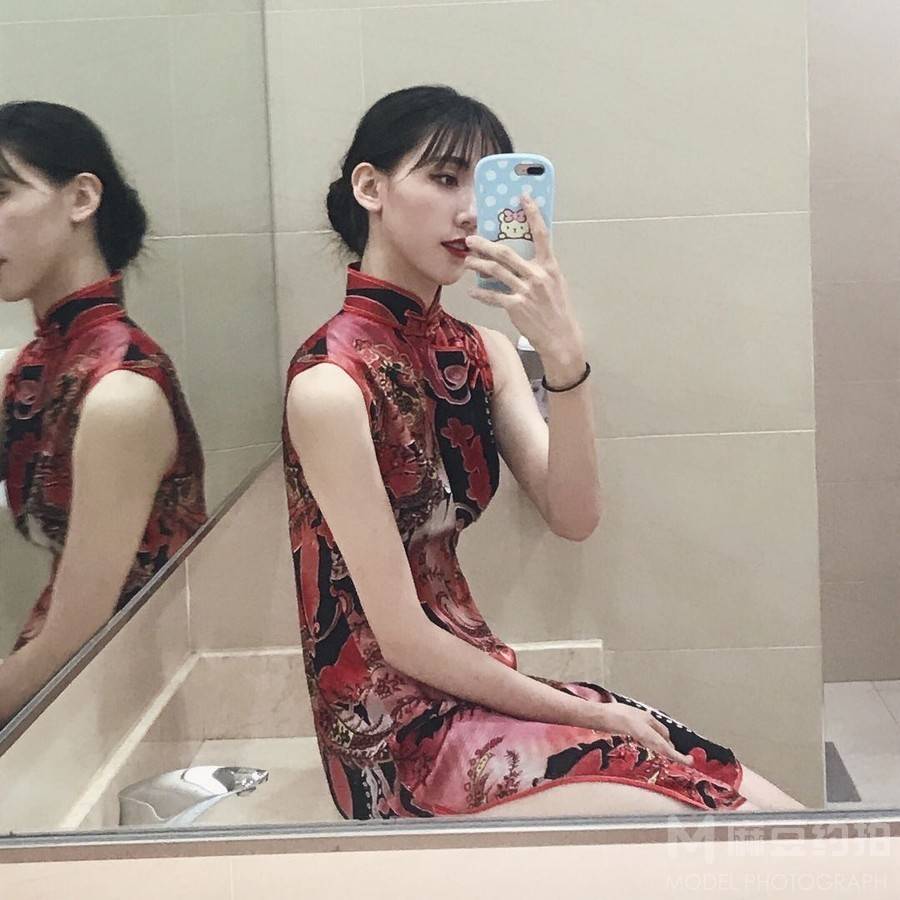 旗袍模特