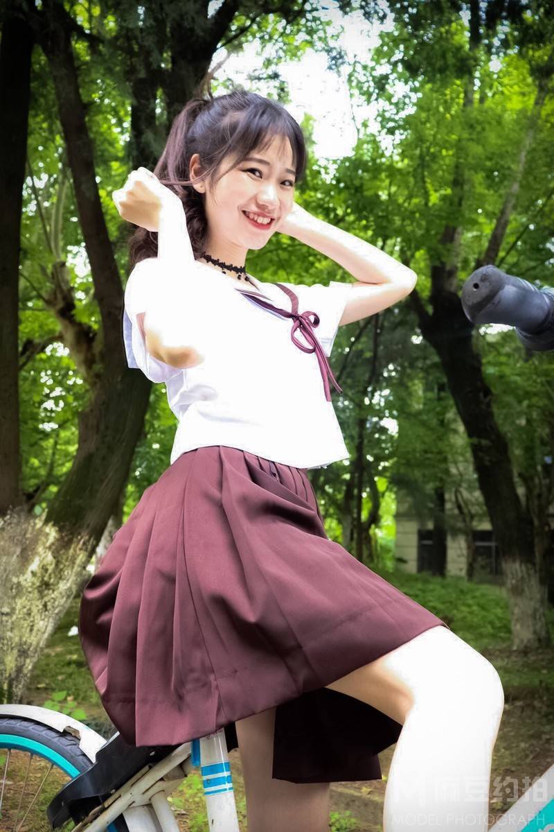 校园模特
