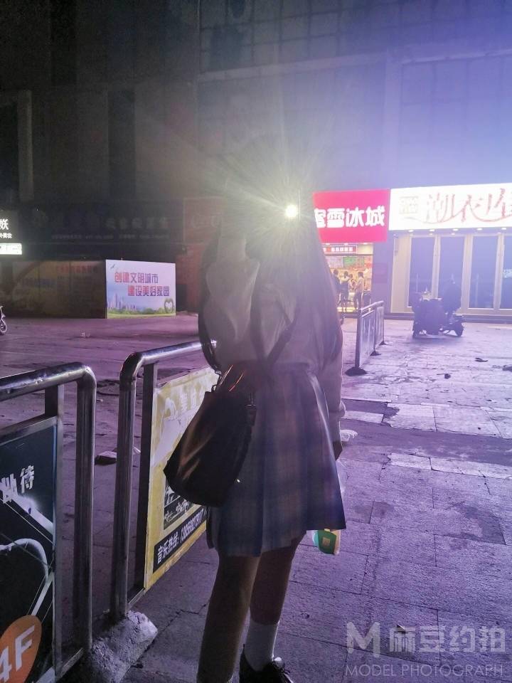 少女模特