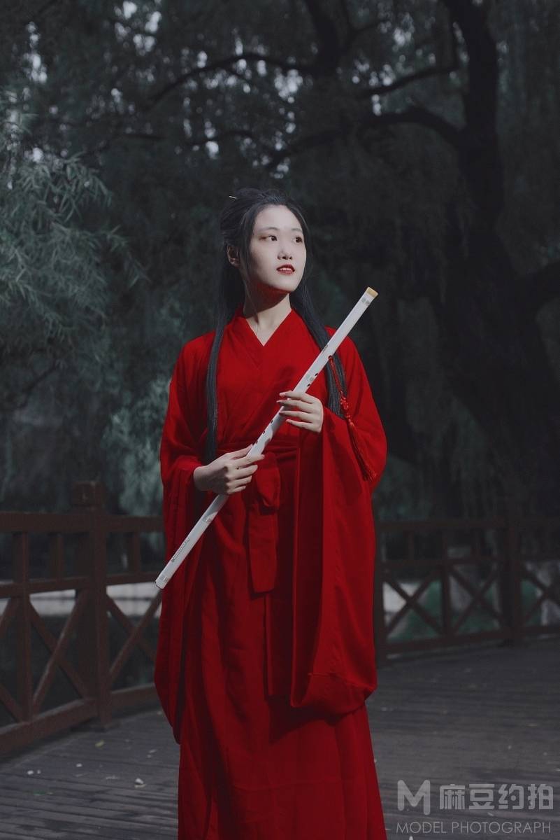 汉服模特