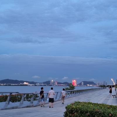 夜景模特