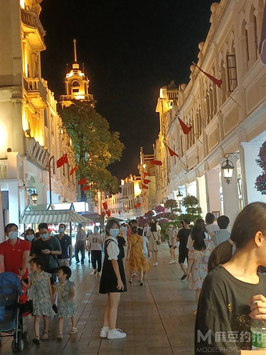 清新模特