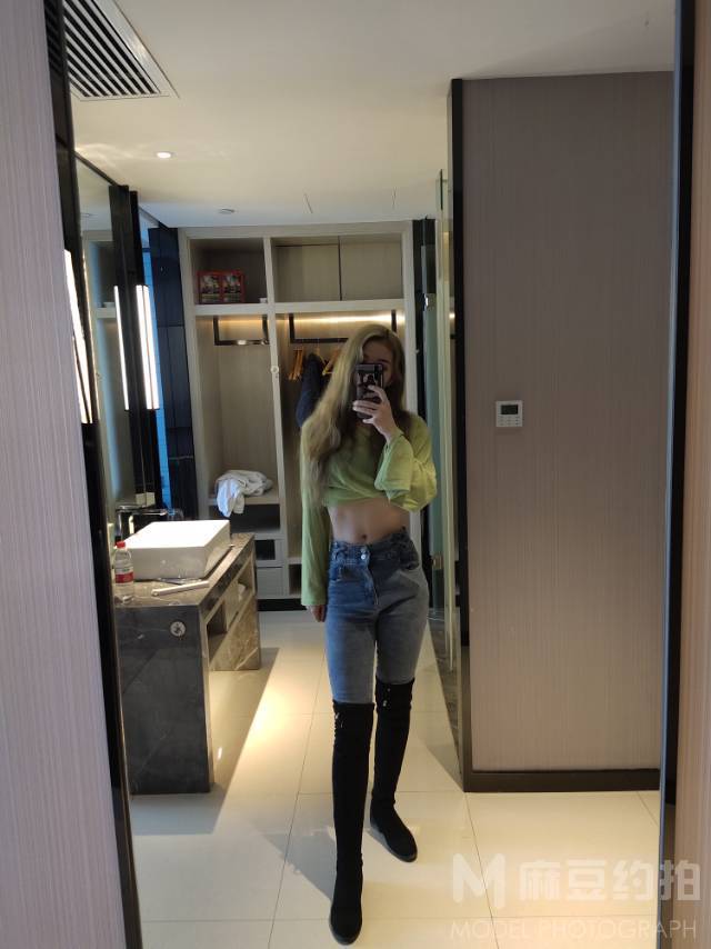 暗黑模特